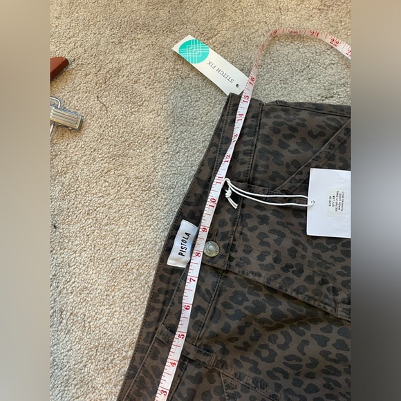 NWT Pistola|| Hannah Leopard Print Cargo Skinny Jeans Size 29 Brown Zip Pockets - Picture 8 of 8